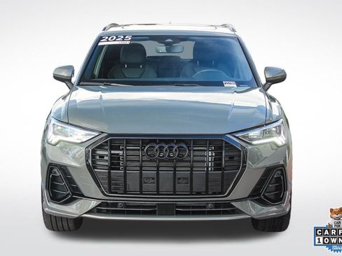 Certified 2025 Audi Q3 2.0T Premium w/ Convenience Package image 2