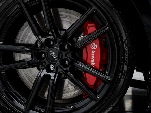 Used 2022 Ford Mustang Shelby GT500 w/ Technology Package image 82