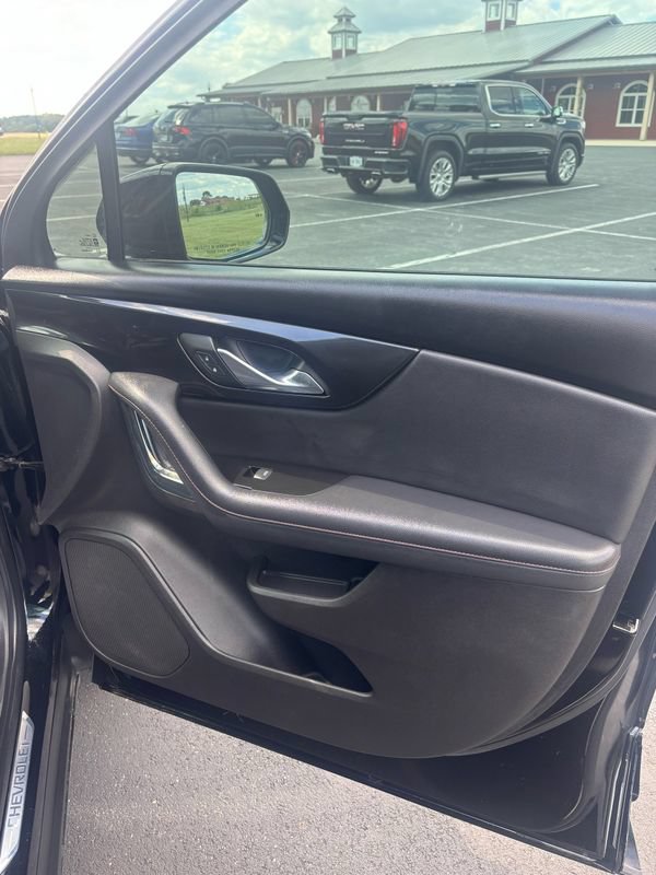 Used 2019 Chevrolet Blazer RS w/ Sun and Wheels Package FWD image 15