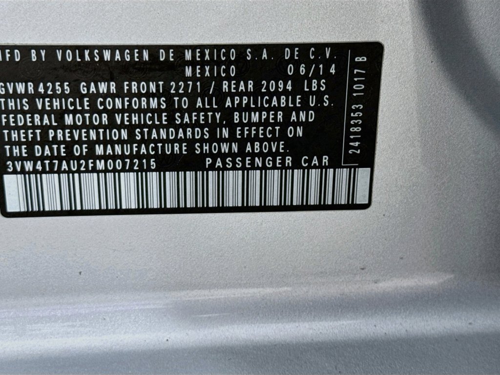 Used 2015 Volkswagen GTI SE FWD image 40