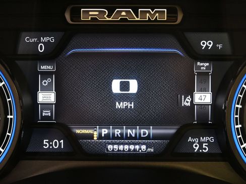 Used 2020 RAM 1500 Limited w/ Black Appearance Package AWD/4WD image 16