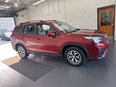 Used 2021 Subaru Forester Premium w/ Popular Package #1