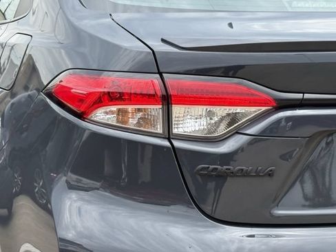 Used 2024 Toyota Corolla SE FWD image 6
