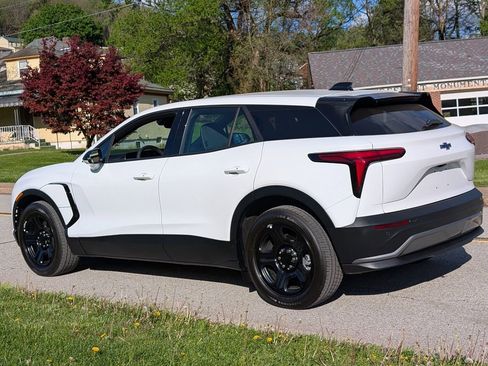 Used 2025 Chevrolet Blazer EV AWD Police image 8