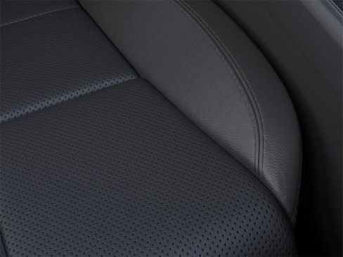 New 2025 Lincoln Aviator Premiere w/ Jet Appearance Package image 32