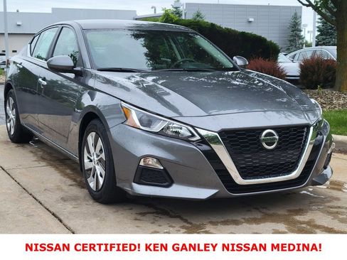 Certified 2020 Nissan Altima 2.5 S FWD image 1