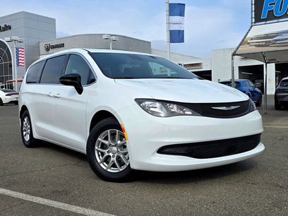 New 2025 Chrysler Voyager LX