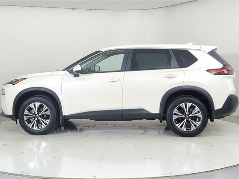 Certified 2023 Nissan Rogue SV image 4