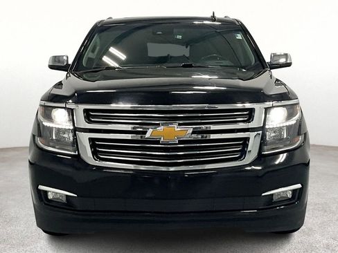 Used 2017 Chevrolet Suburban Premier image 5