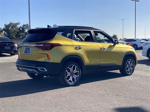 Used 2023 Kia Seltos SX image 6