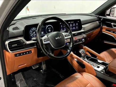 Used 2023 Kia Telluride SX image 17
