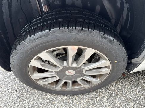 Used 2017 GMC Terrain Denali FWD image 12