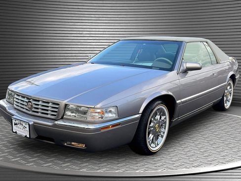Used 1996 Cadillac Eldorado FWD image 3