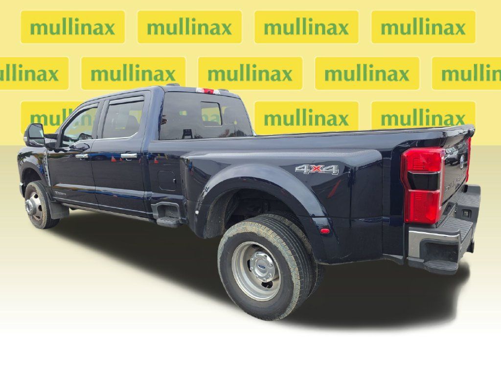 Used 2025 Ford F350 Lariat w/ Lariat Ultimate Package AWD/4WD image 6