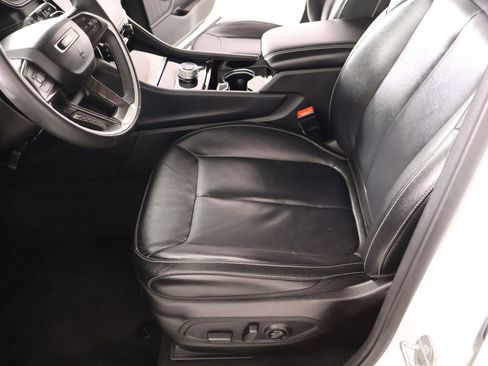 Used 2023 Jeep Grand Cherokee Limited image 11