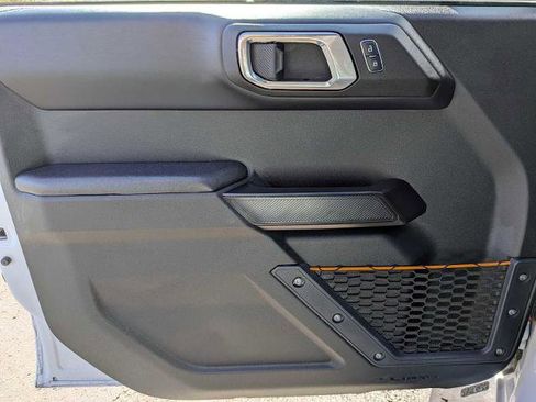 Certified 2024 Ford Bronco Badlands image 19