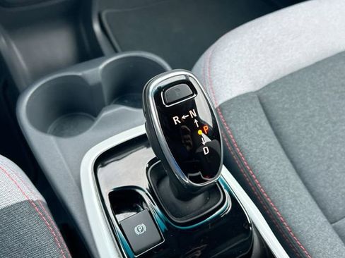 Used 2017 Chevrolet Bolt LT image 15