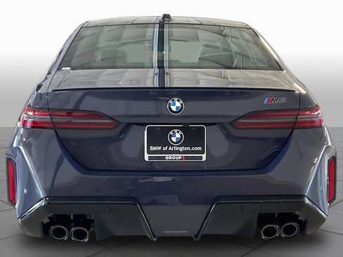 New 2027 BMW M5 w/ Executive Package AWD/4WD image 4