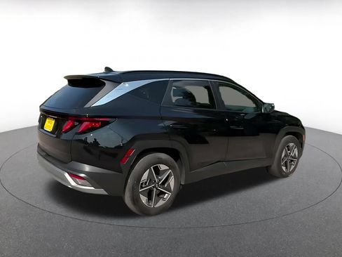Used 2026 Hyundai Tucson SEL FWD image 15