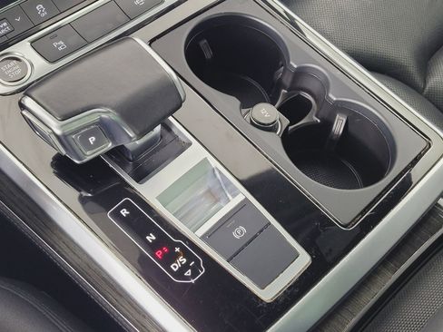 Used 2021 Audi Q7 3.0T Premium Plus w/ Executive Package image 33