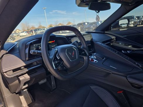 Used 2023 Chevrolet Corvette Stingray Coupe w/ Z51 Performance Package image 2