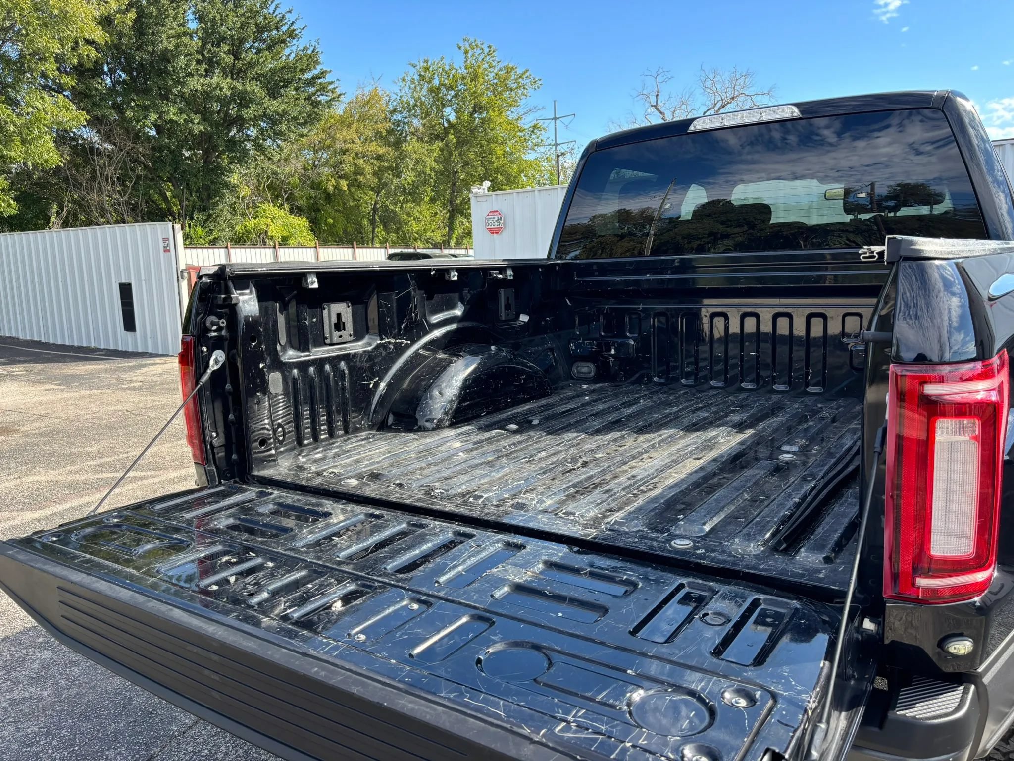 Used 2019 Ford F150 Raptor AWD/4WD image 8