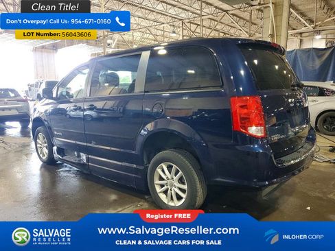 Used 2015 Dodge Grand Caravan SXT FWD image 3