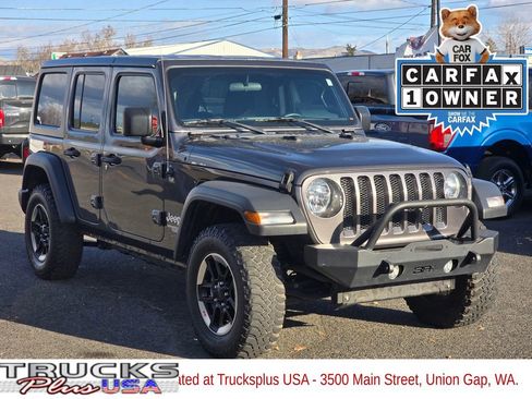 Used 2018 Jeep Wrangler Unlimited Sport image 7