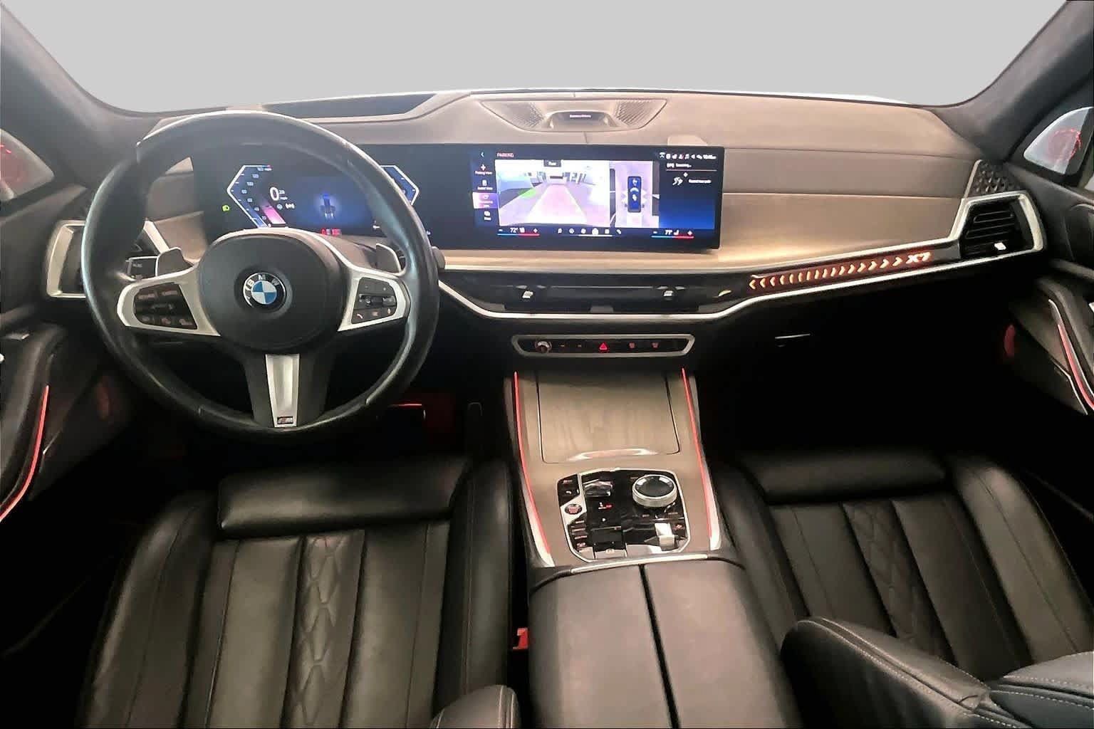 Used 2024 BMW X7 xDrive40i w/ M Sport Package AWD/4WD image 15