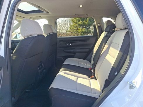 Certified 2024 Honda CR-V EX image 9