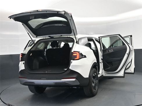 New 2026 Kia Sportage S image 29
