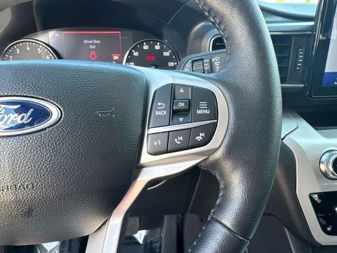 Used 2023 Ford Explorer XLT w/ Equipment Group 202A image 24