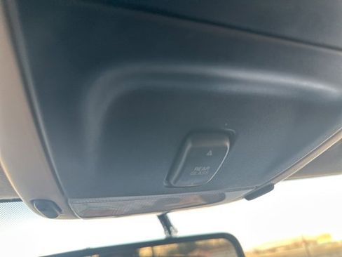 Used 2008 Ford Explorer Sport Trac XLT image 21