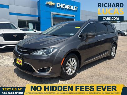 Used 2019 Chrysler Pacifica Touring-L