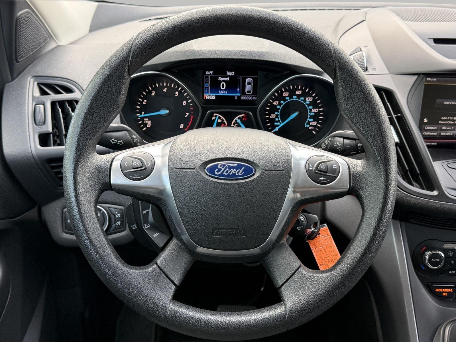 Used 2015 Ford Escape SE w/ Equipment Group 201A FWD image 29