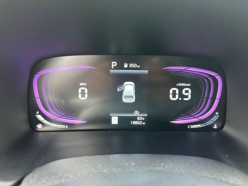 Used 2025 Kia Soul LX w/ LX Technology Package image 38