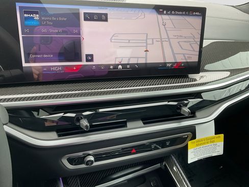 New 2026 BMW X7 M60i image 17