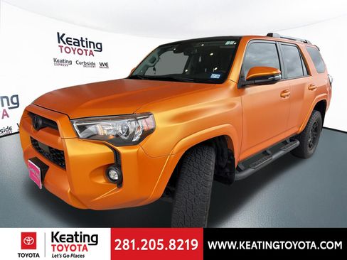 Used 2023 Toyota 4Runner SR5 Premium w/ Moonroof Package image 5