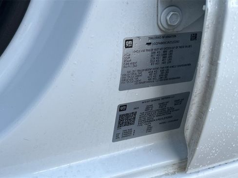 Used 2024 Chevrolet Silverado 1500 Custom image 32