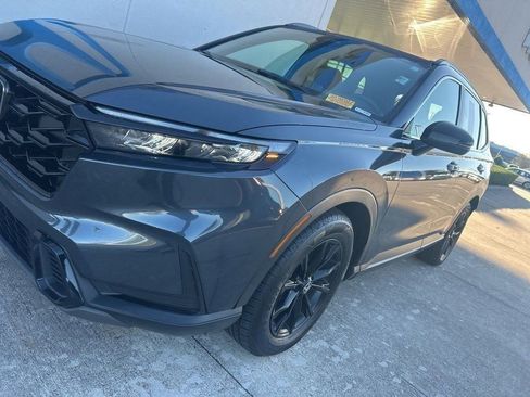 Used 2023 Honda CR-V Sport image 4