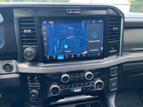 Used 2025 Ford F250 Platinum AWD/4WD image 15