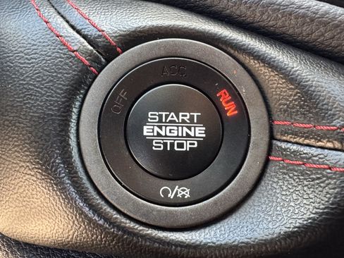 Used 2023 Dodge Durango R/T w/ Tow 'N Go Package AWD/4WD image 20