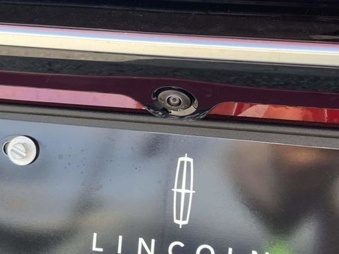 New 2026 Lincoln Nautilus Reserve image 5