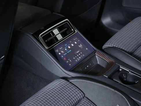 Used 2025 Porsche Panamera Turbo image 20