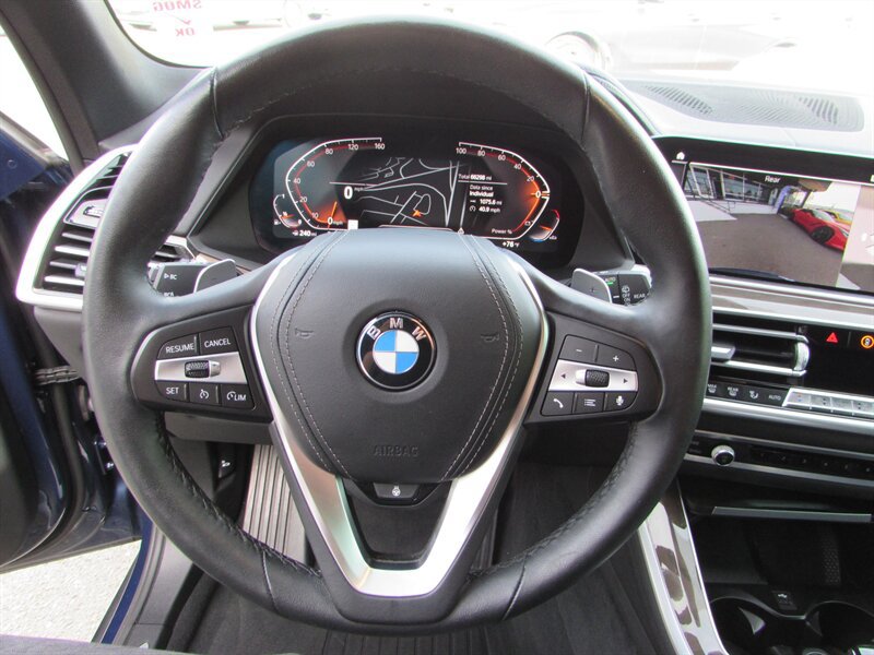 Used 2021 BMW X5 xDrive40i w/ Convenience Package AWD/4WD image 11