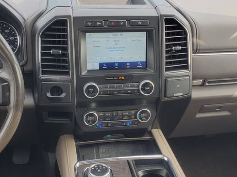 Used 2020 Ford Expedition Limited w/ Equipment Group 301A AWD/4WD image 29