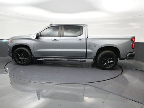 Used 2023 Chevrolet Silverado 1500 RST RWD image 2