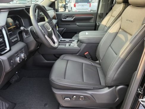 New 2026 GMC Sierra 2500 Denali w/ Denali Reserve Package image 7