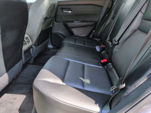 Certified 2023 Nissan Rogue SV w/ SV Premium B Package AWD/4WD image 30