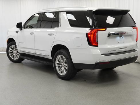 Used 2021 GMC Yukon SLT RWD image 13